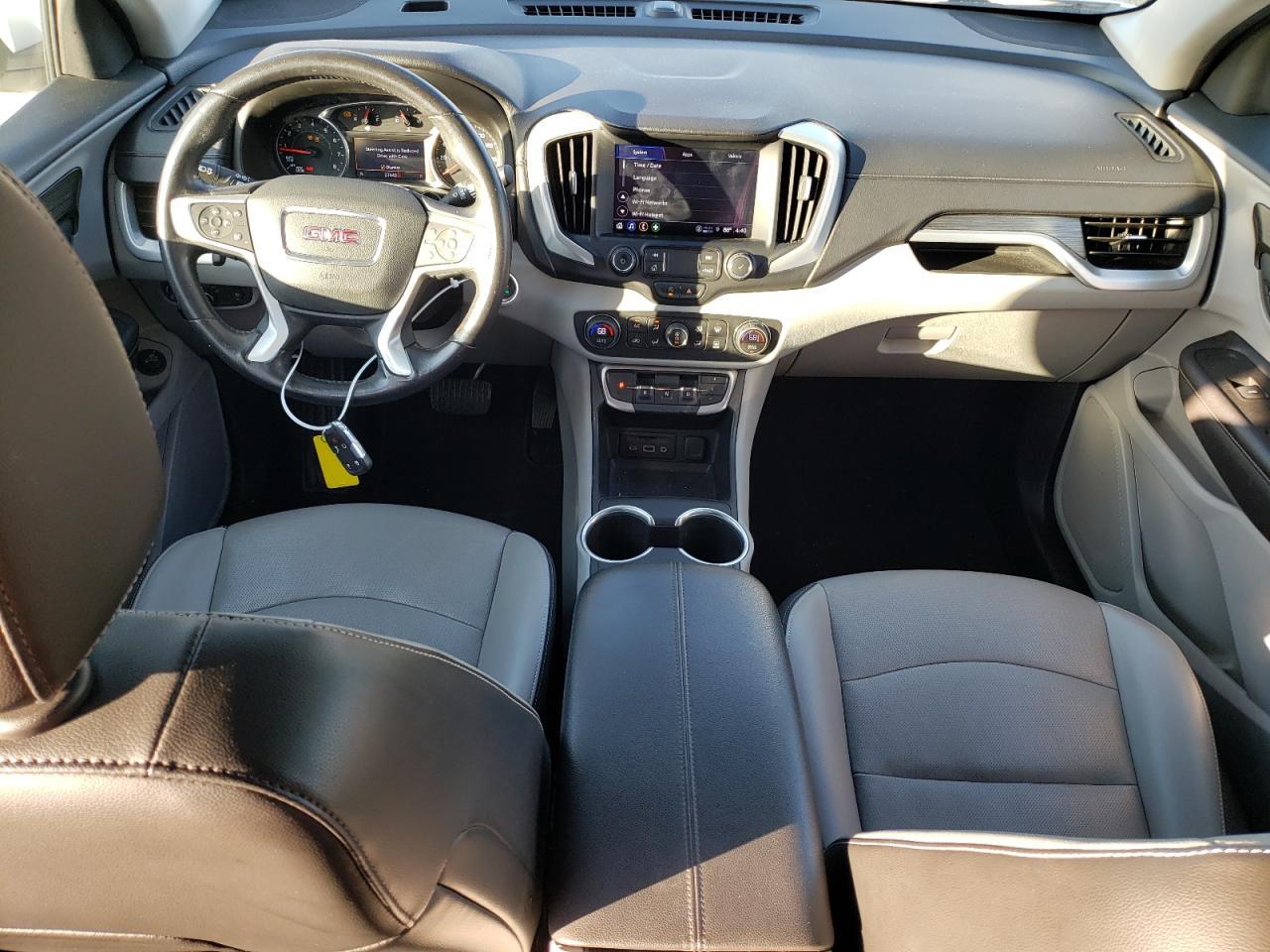 2022 GMC Terrain - Image 8