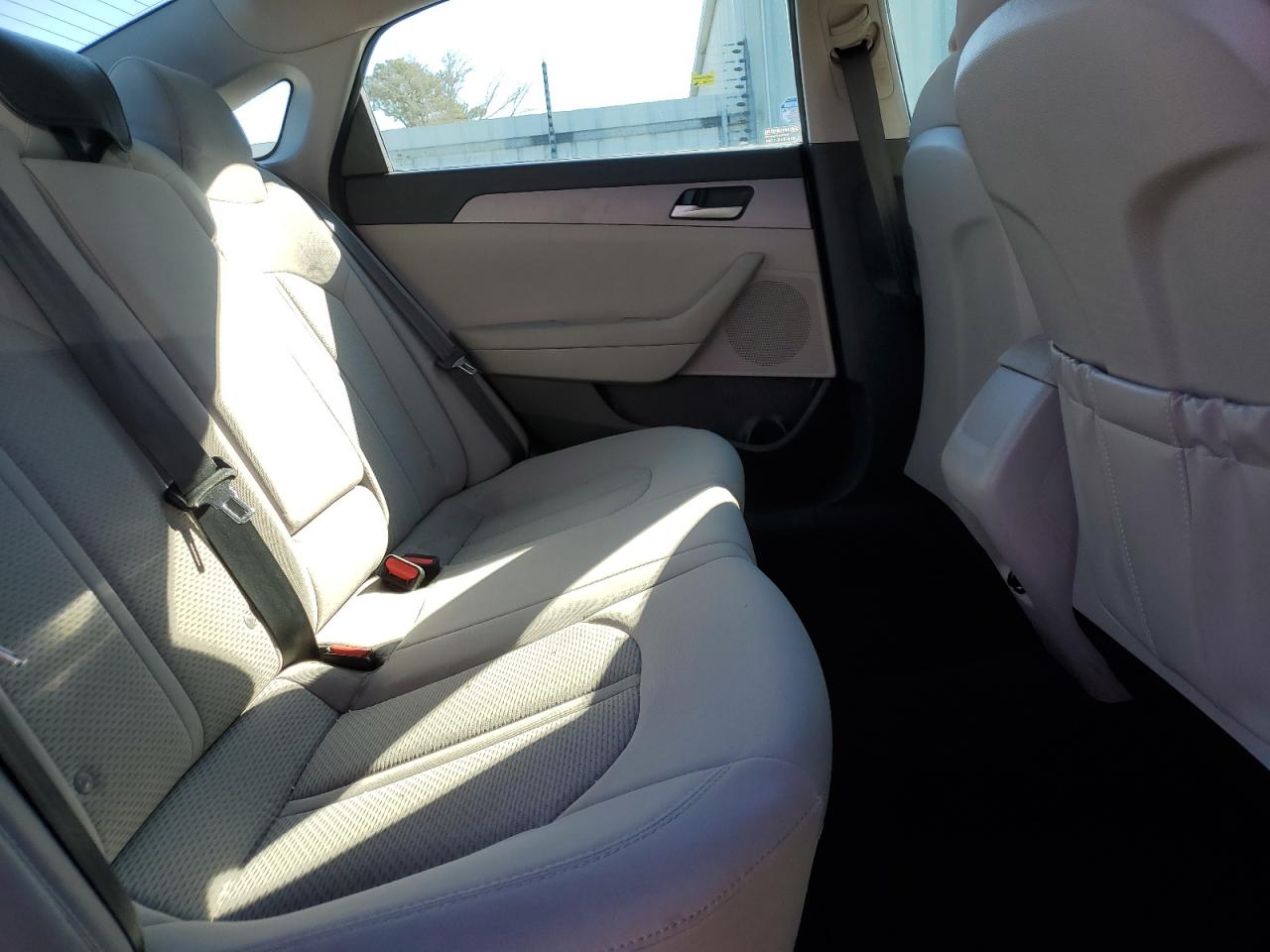 2019 Hyundai Sonata - Image 10