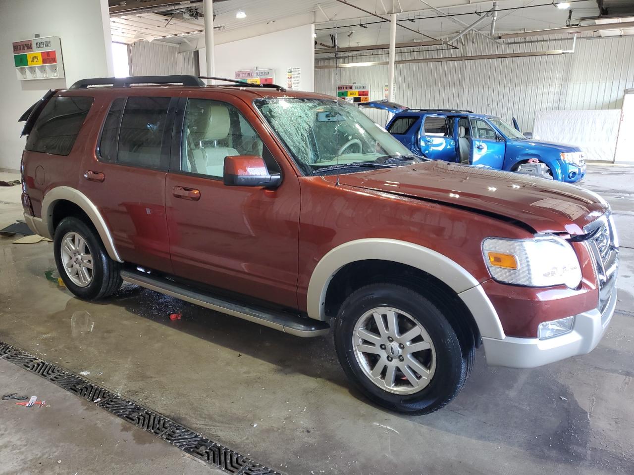 2010 Ford Explorer - Image 4