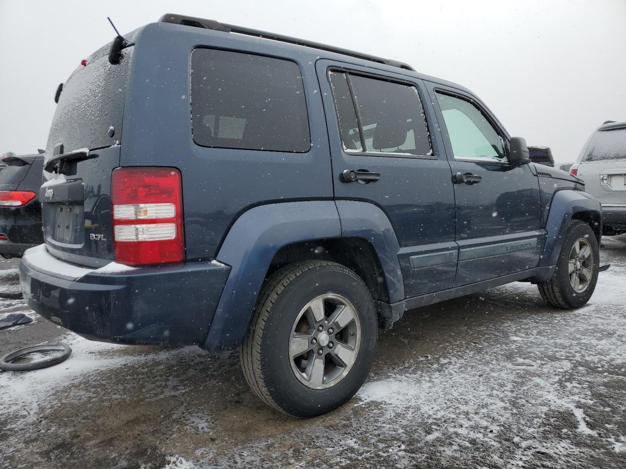 2008 Jeep Liberty (North America) - Image 3