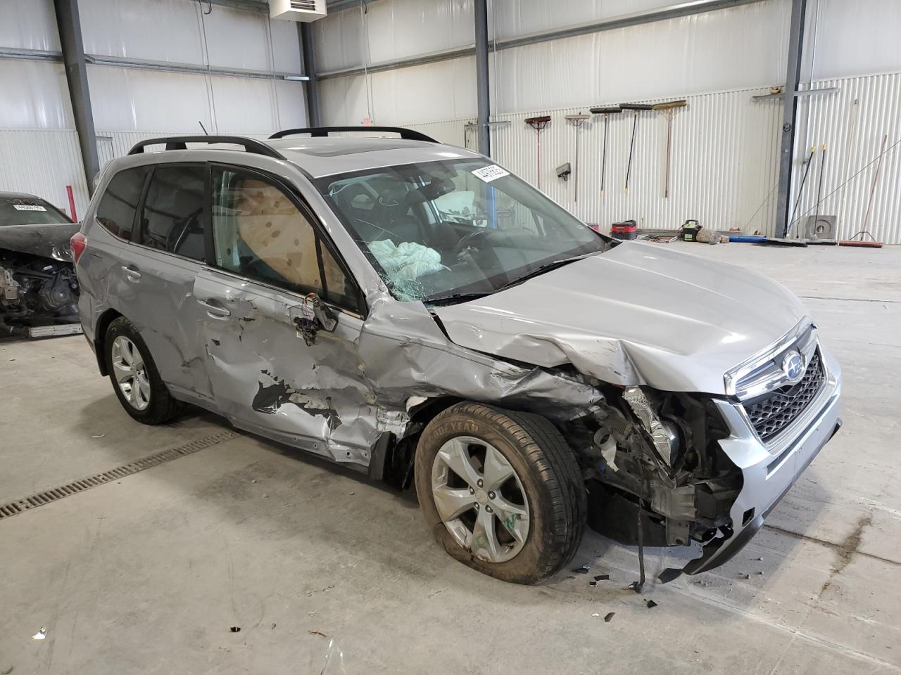 2015 Subaru Forester - Image 4