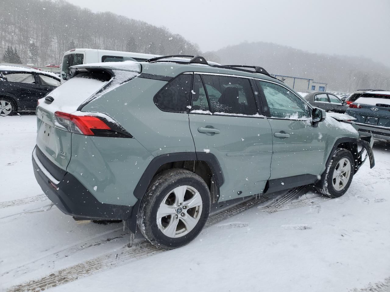 2020 Toyota RAV 4 - Image 3