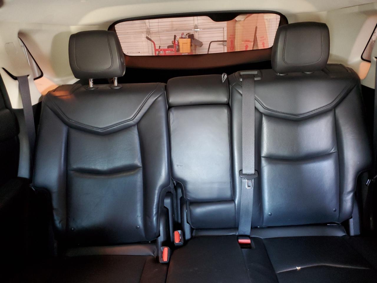 2017 Cadillac XT5 - Image 10