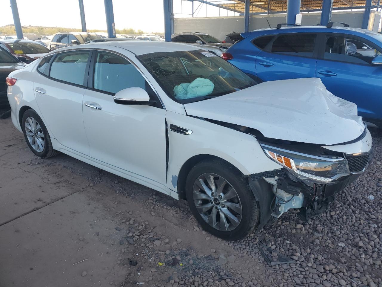 2017 Kia Optima - Image 4
