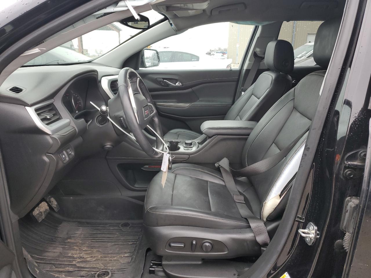 2021 GMC Acadia - Image 7