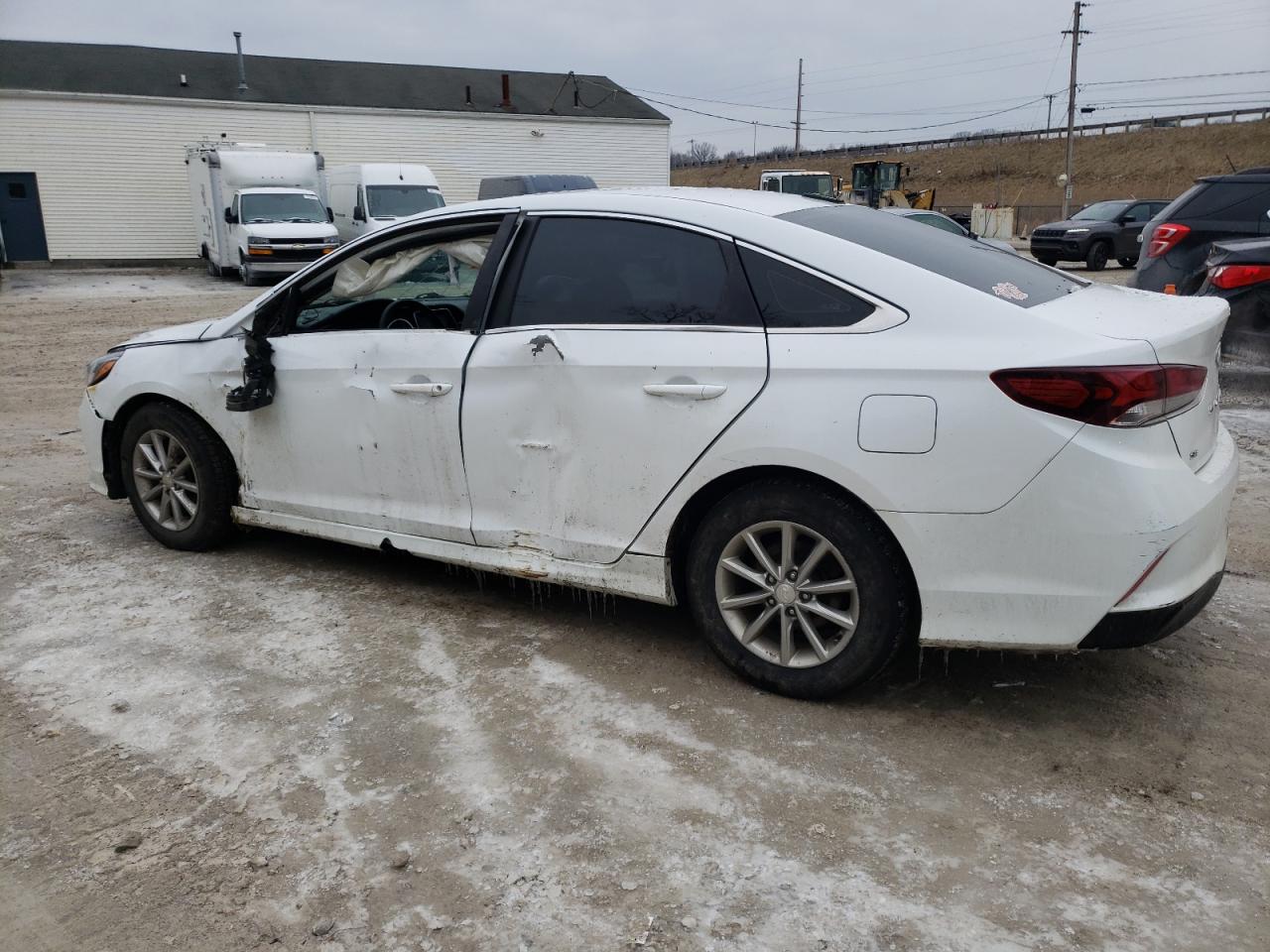 2018 Hyundai Sonata - Image 2