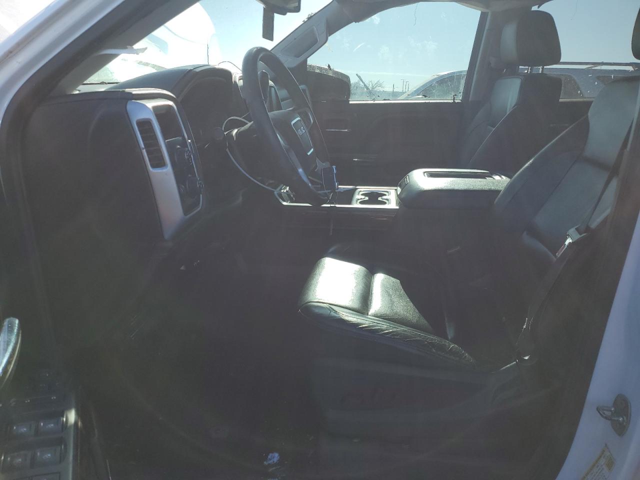 2016 GMC Sierra - Image 7