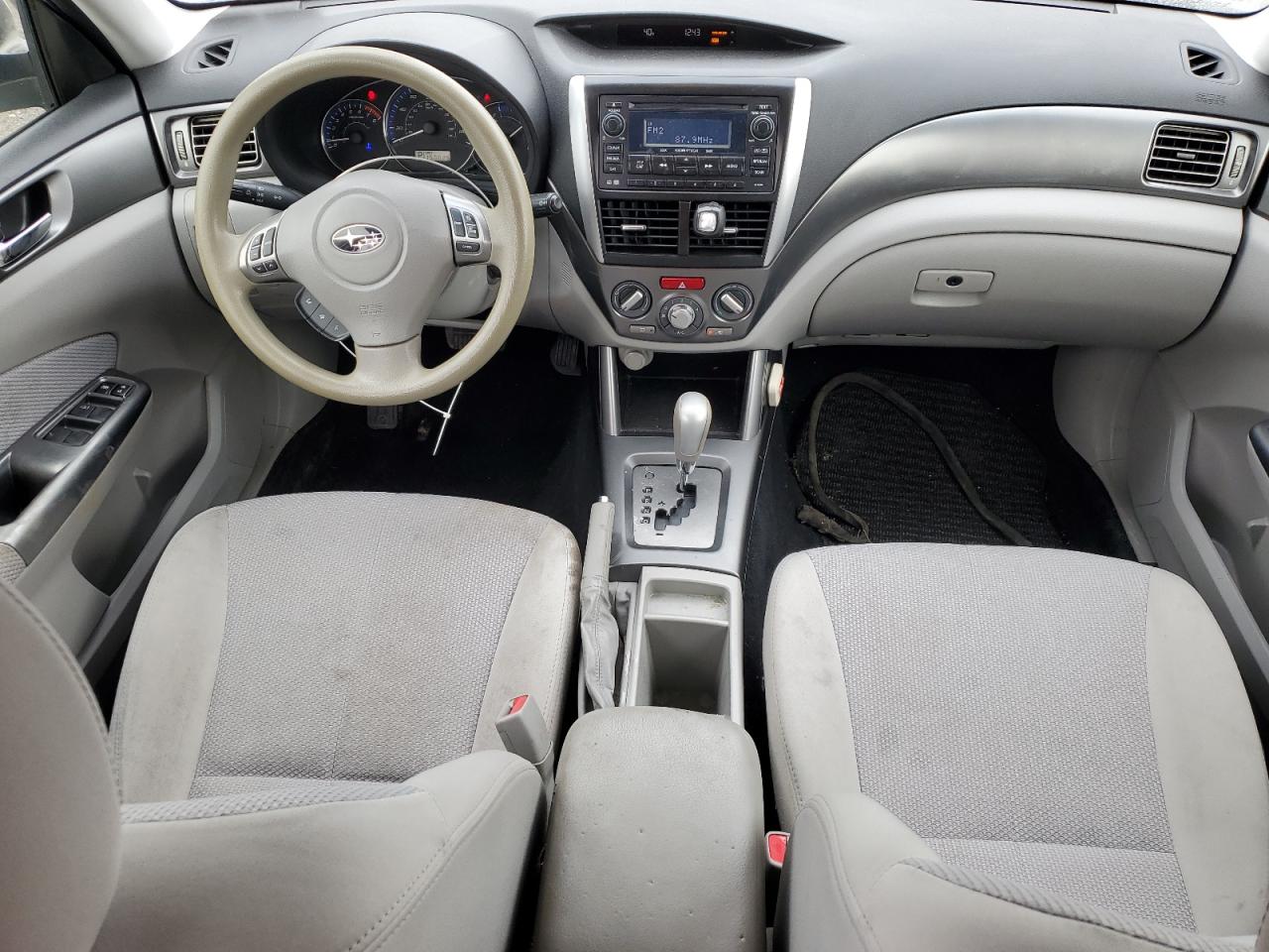 2013 Subaru Forester - Image 8