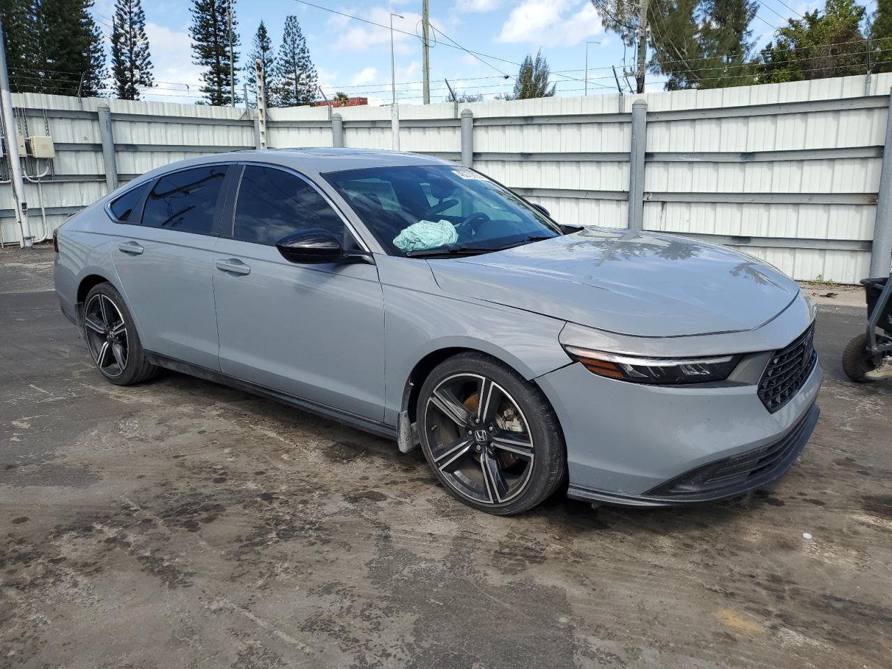 2023 Honda Accord - Image 4