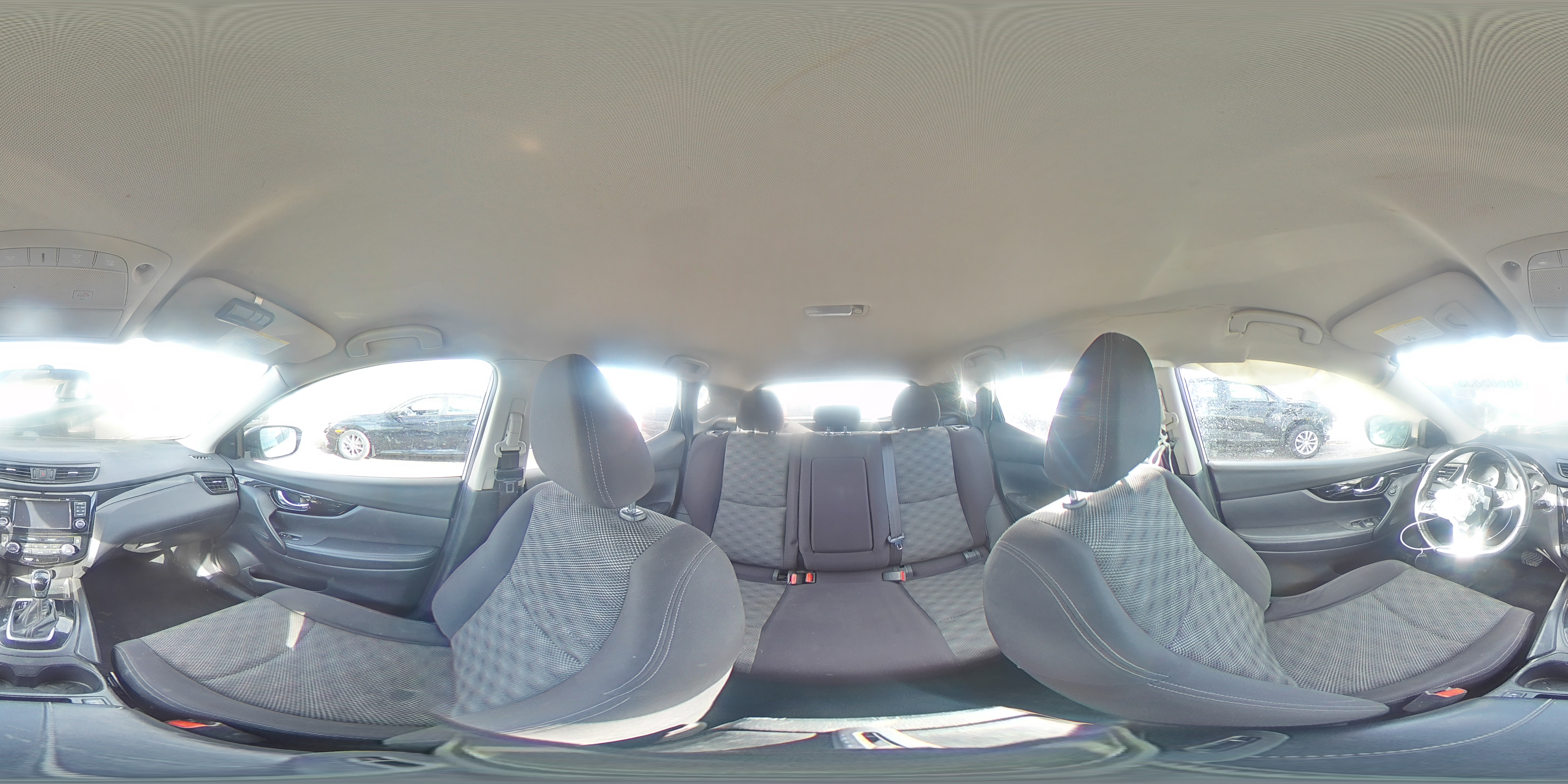 2017 Nissan Rogue - Image 12