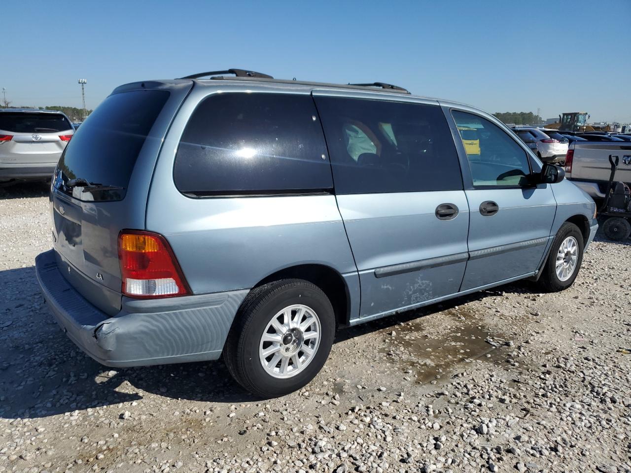 2000 Ford Windstar - Image 3