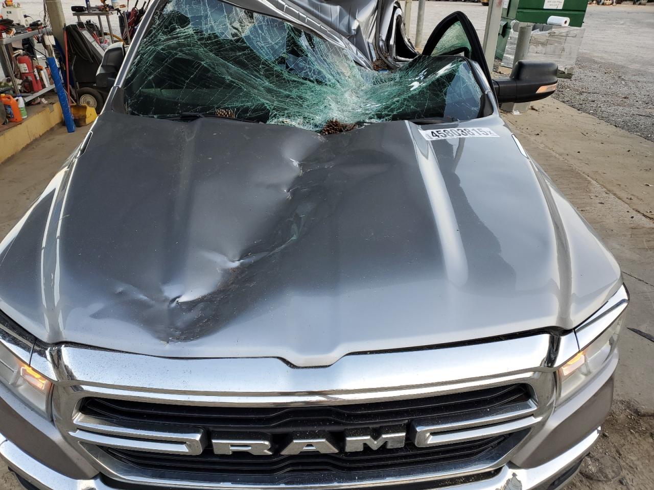 2019 RAM 1500 - Image 11