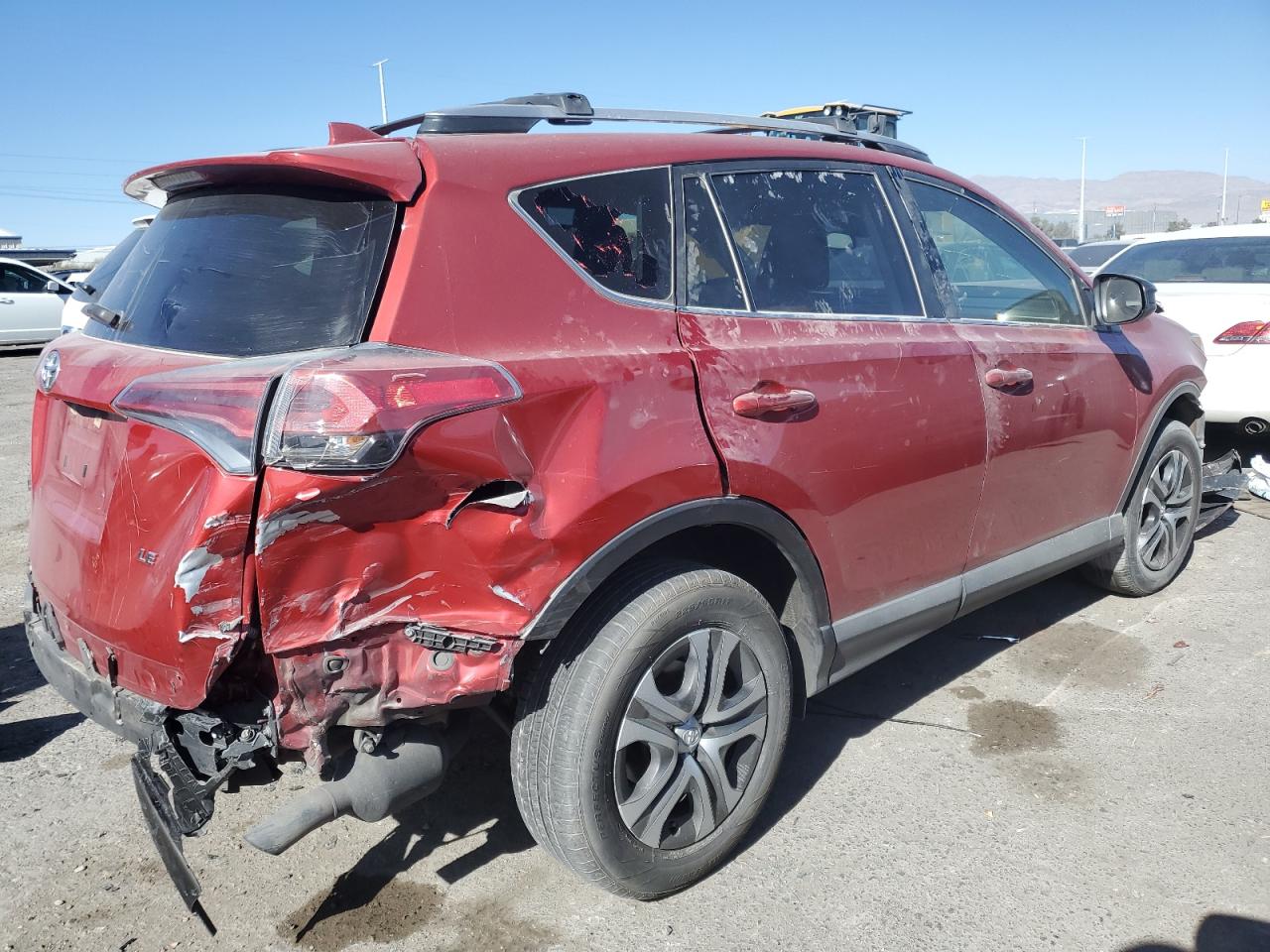 2017 Toyota RAV 4 - Image 3