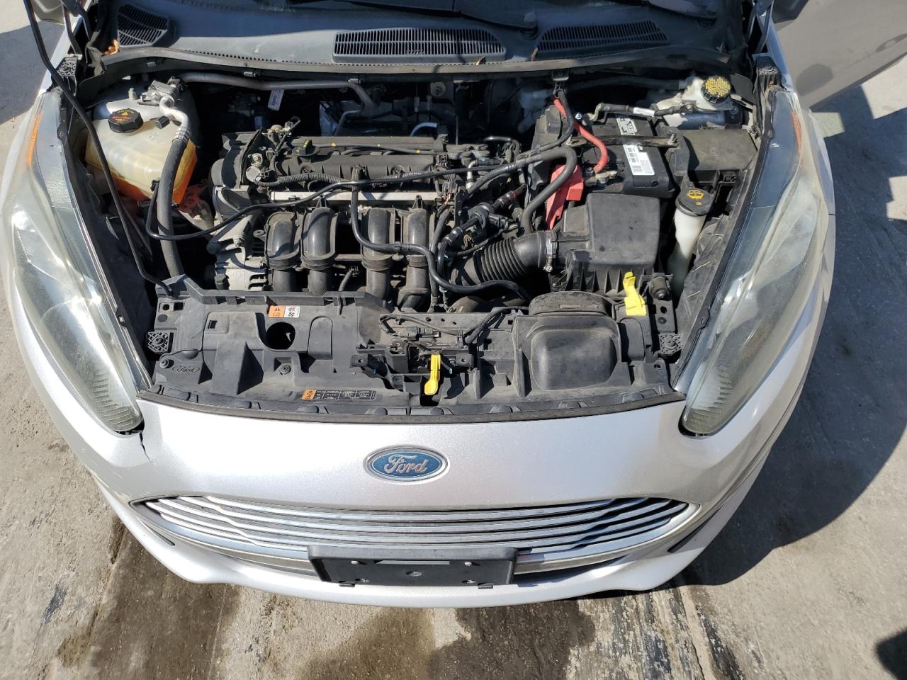 2015 Ford Fiesta - Image 11