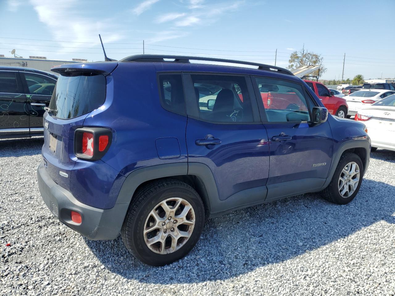 2018 Jeep Renegade - Image 3