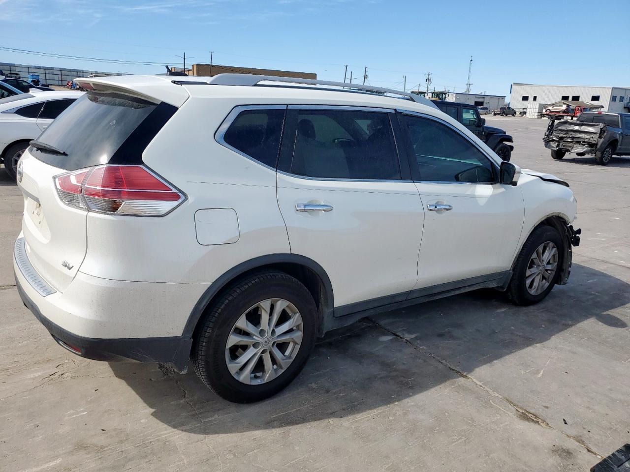 2016 Nissan Rogue - Image 3