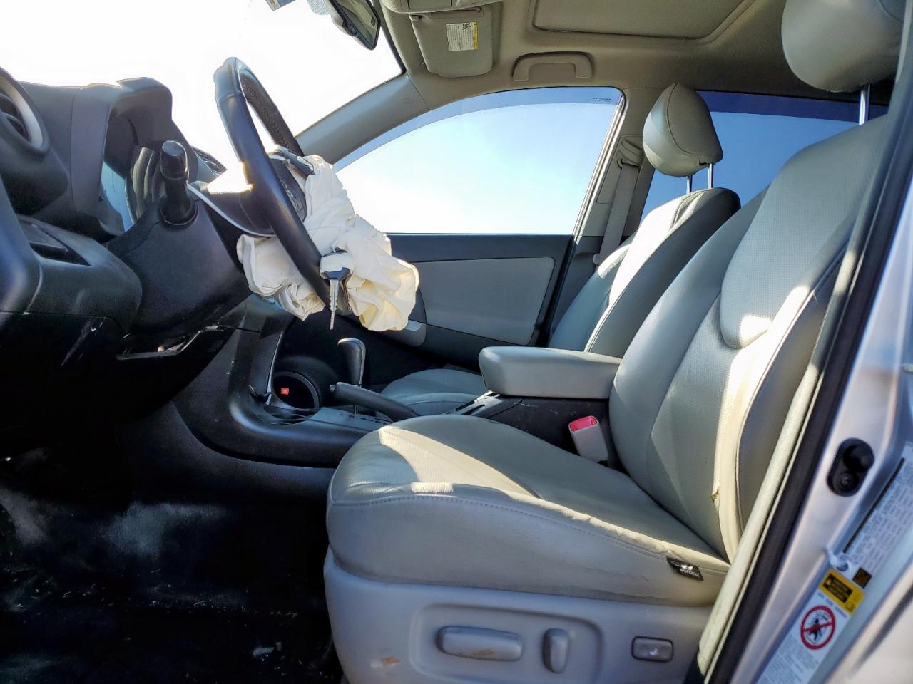 2008 Toyota RAV 4 - Image 7