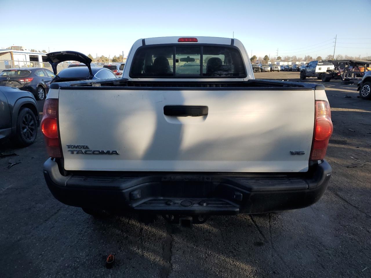2015 Toyota Tacoma - Image 6
