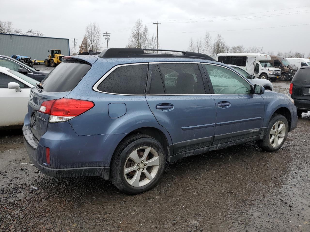 2014 Subaru Outback - Image 3