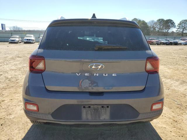  HYUNDAI VENUE 2022 Silver