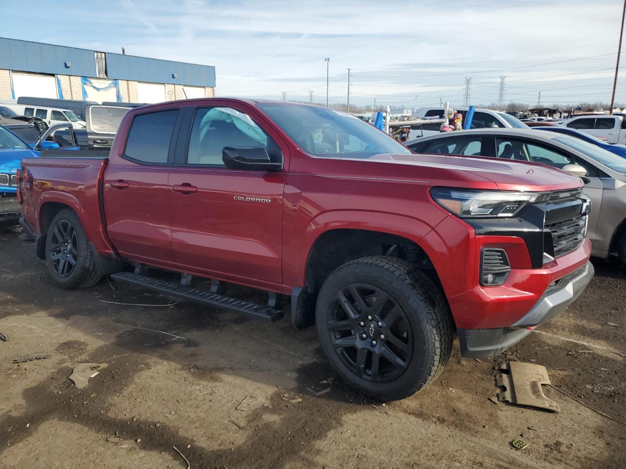 2024 Chevrolet Colorado - Image 4