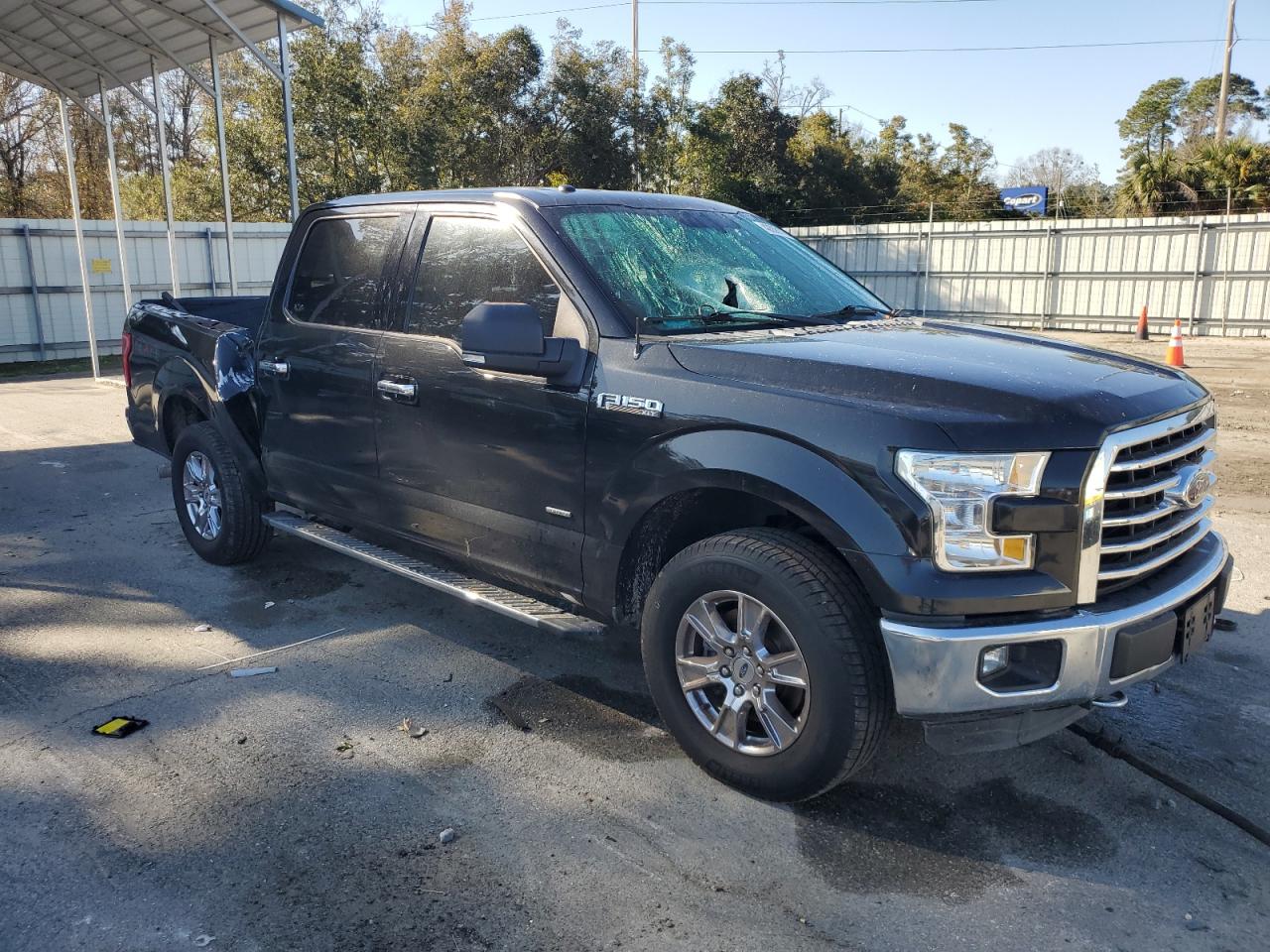 2015 Ford F-150 - Image 4