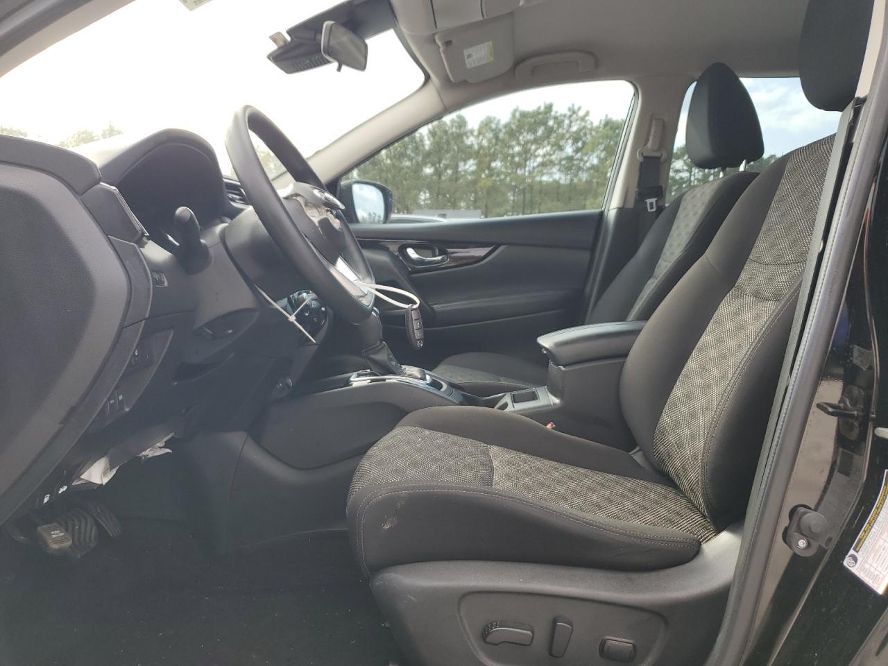 2020 Nissan Rogue - Image 7