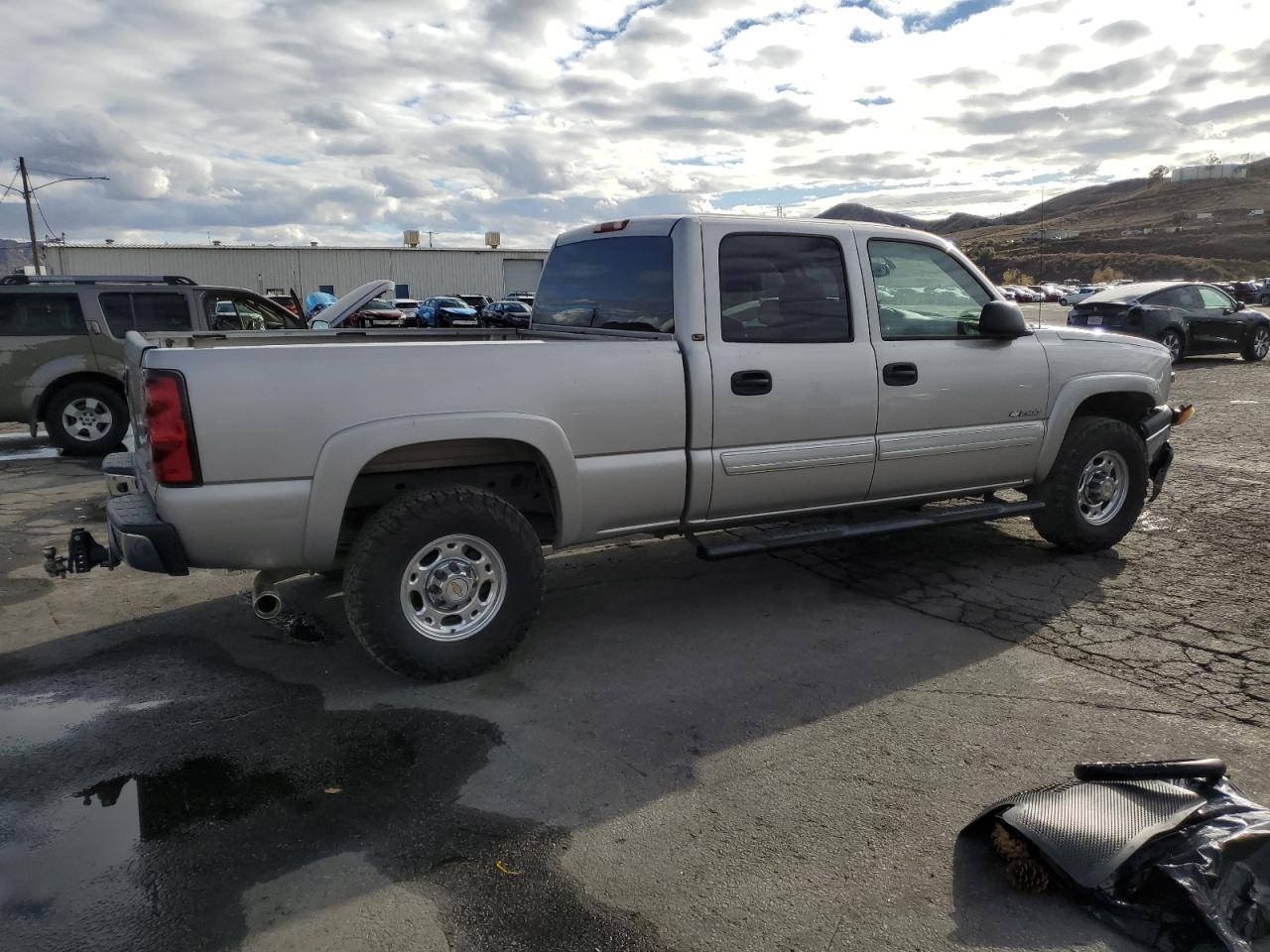 2004 Chevrolet Silverado - Image 3