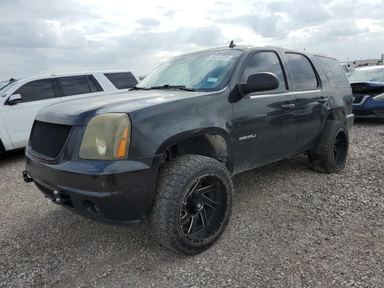 2012 GMC Yukon - Image 1
