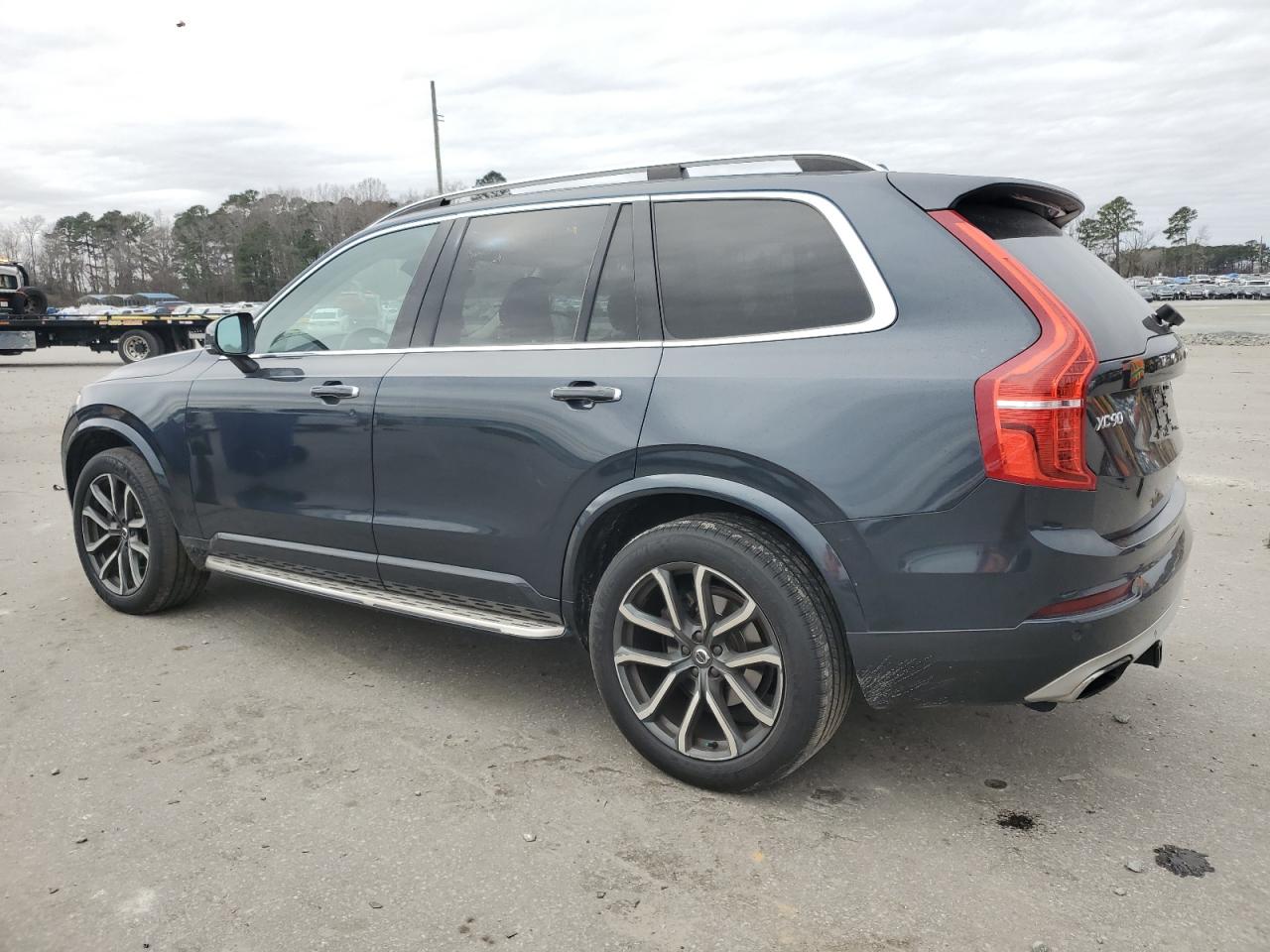 2016 Volvo XC90 - Image 2
