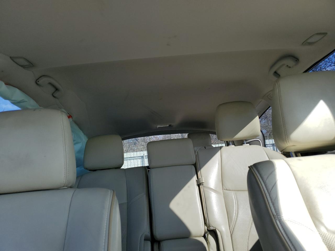 2015 Infiniti QX60 - Image 10