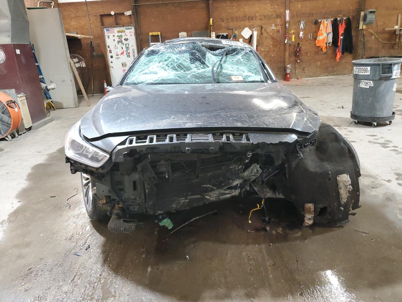 2019 Genesis G90 - Image 5