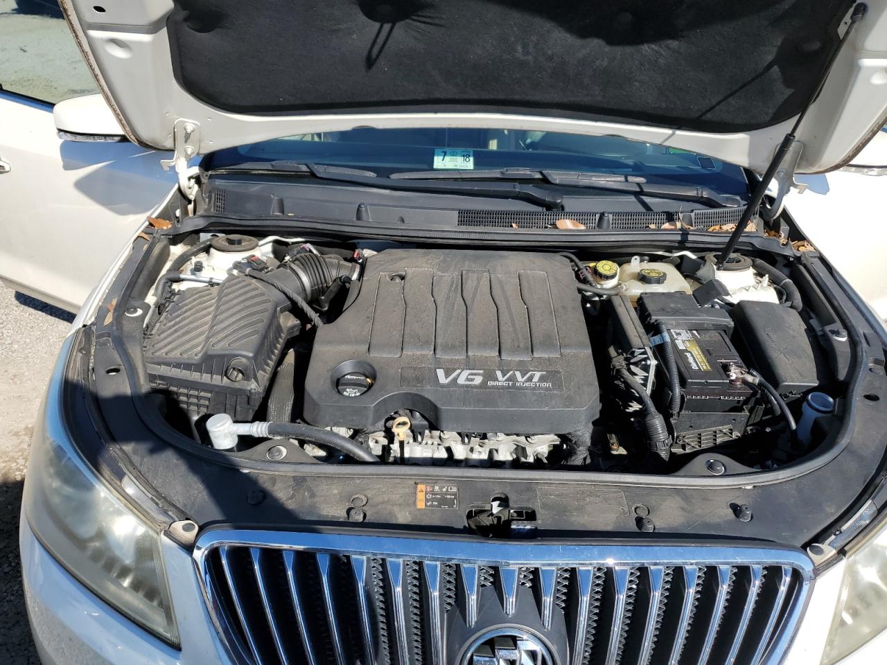 2013 Buick LaCrosse - Image 13