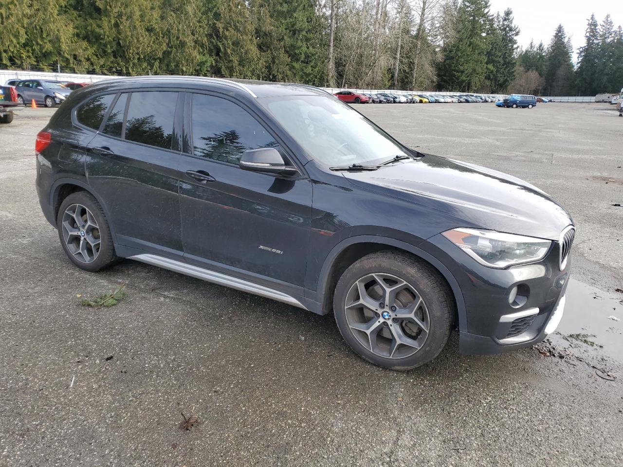 2016 BMW X1 - Image 4