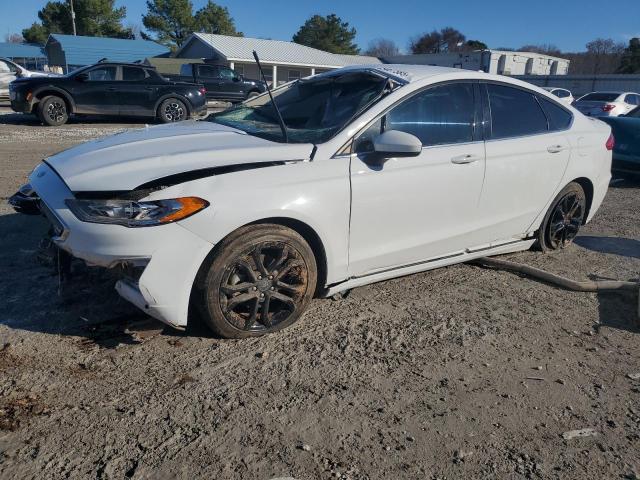  FORD FUSION 2019 White