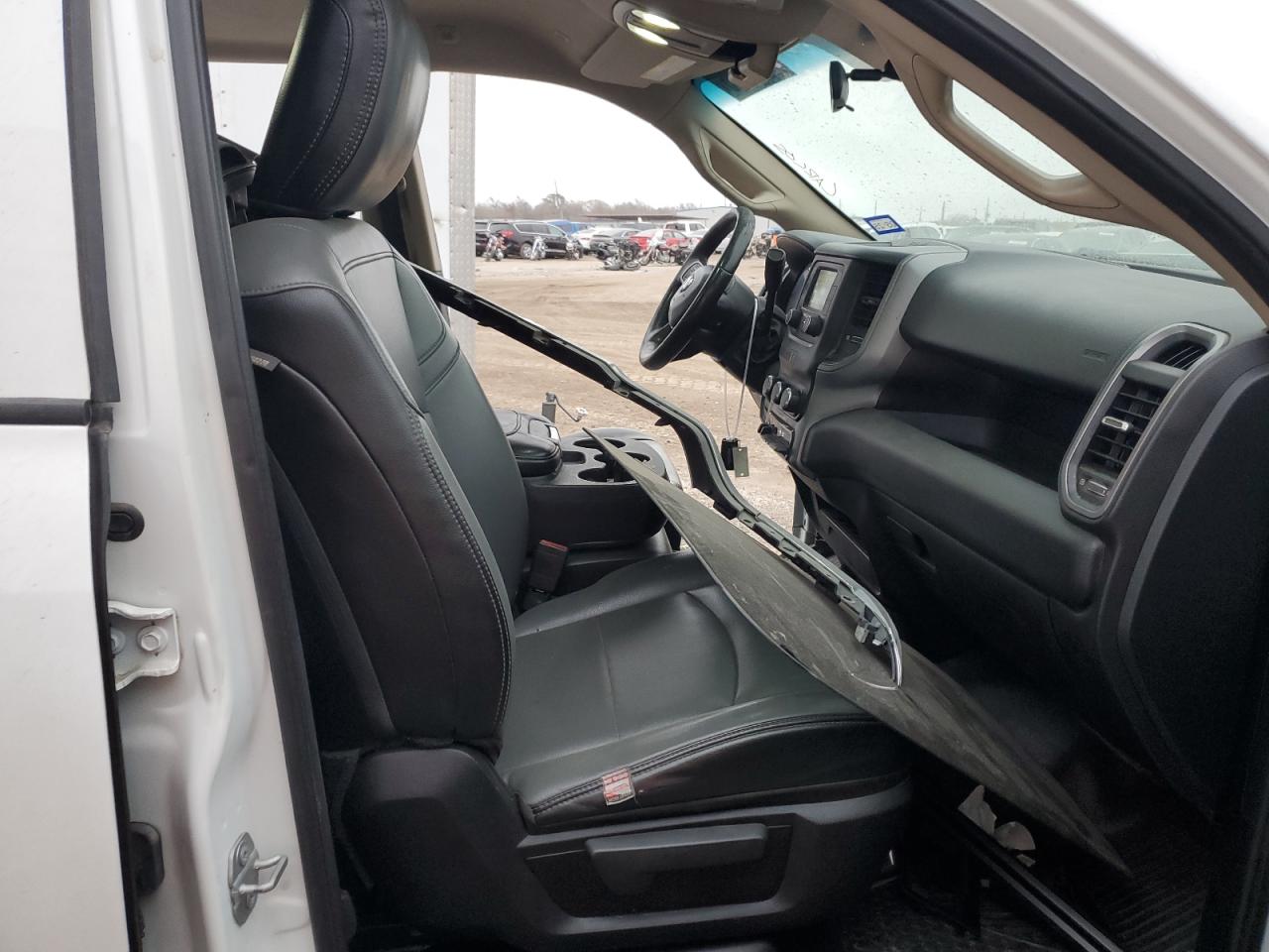 2019 RAM 2500 - Image 5