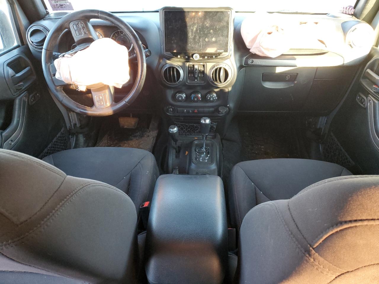 2018 Jeep Wrangler - Image 8