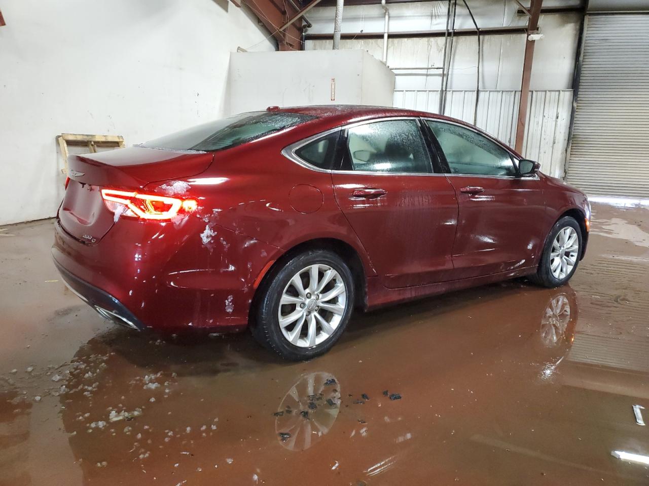 2015 Chrysler 200 - Image 3