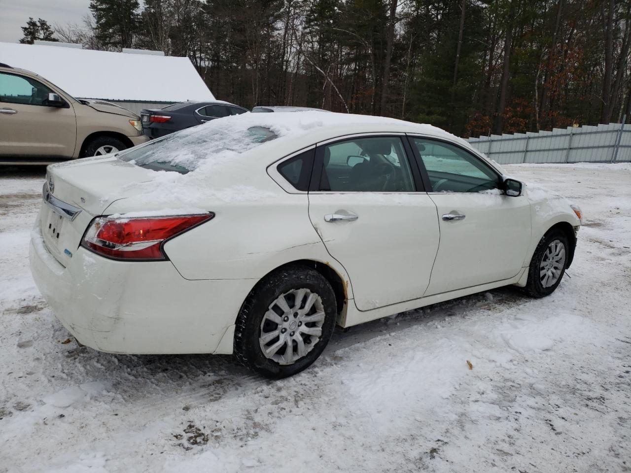 2014 Nissan Altima - Image 3
