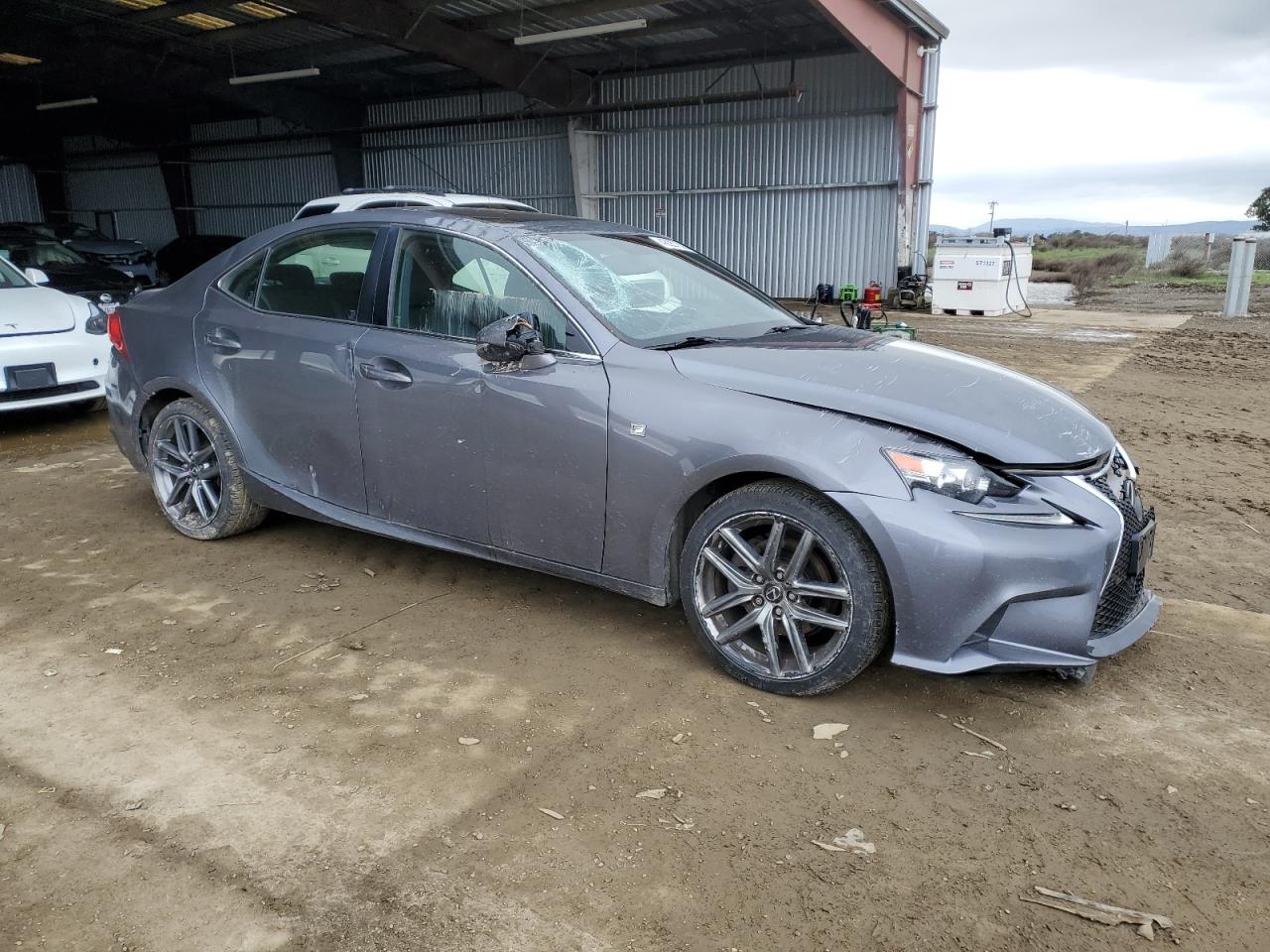 2014 Lexus IS - Image 4