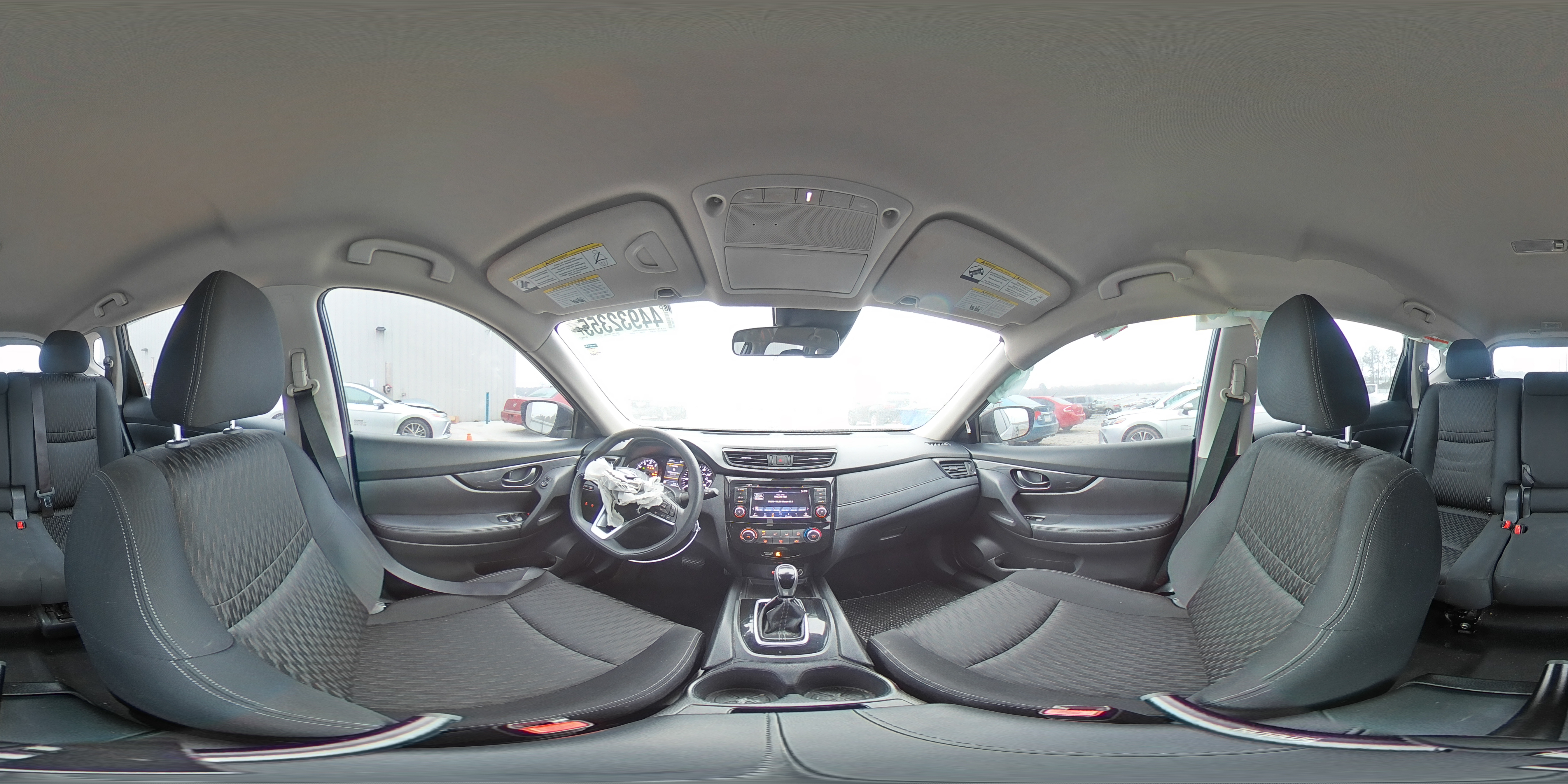 2020 Nissan Rogue - Image 16