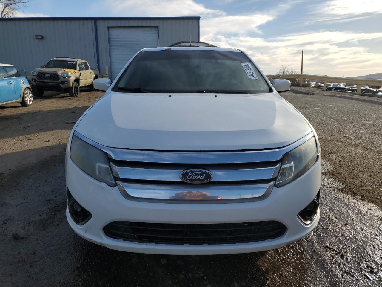2010 Ford Fusion - Image 5