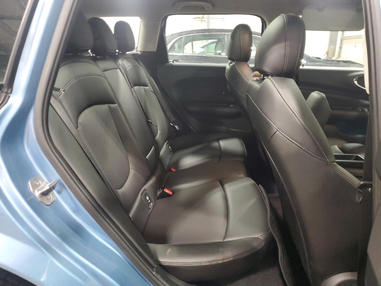 2017 MINI Cooper - Image 10