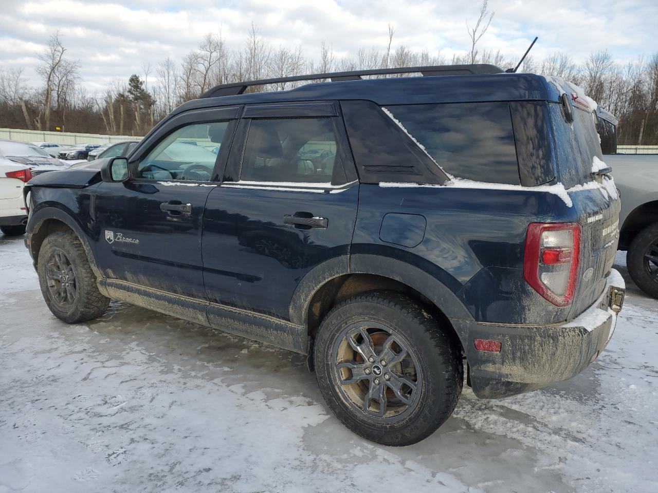 2021 Ford Bronco - Image 2