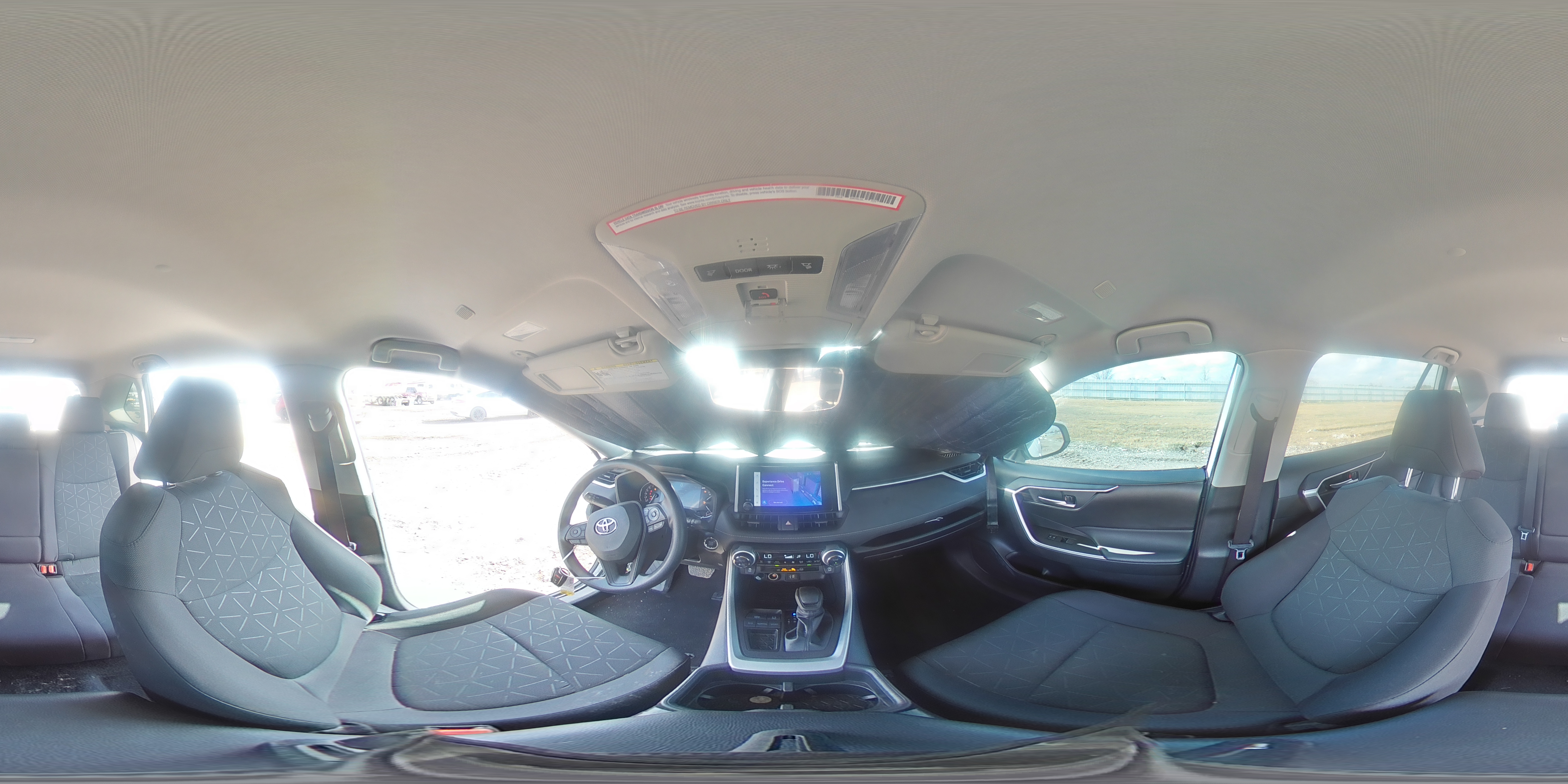 2024 Toyota RAV 4 - Image 13