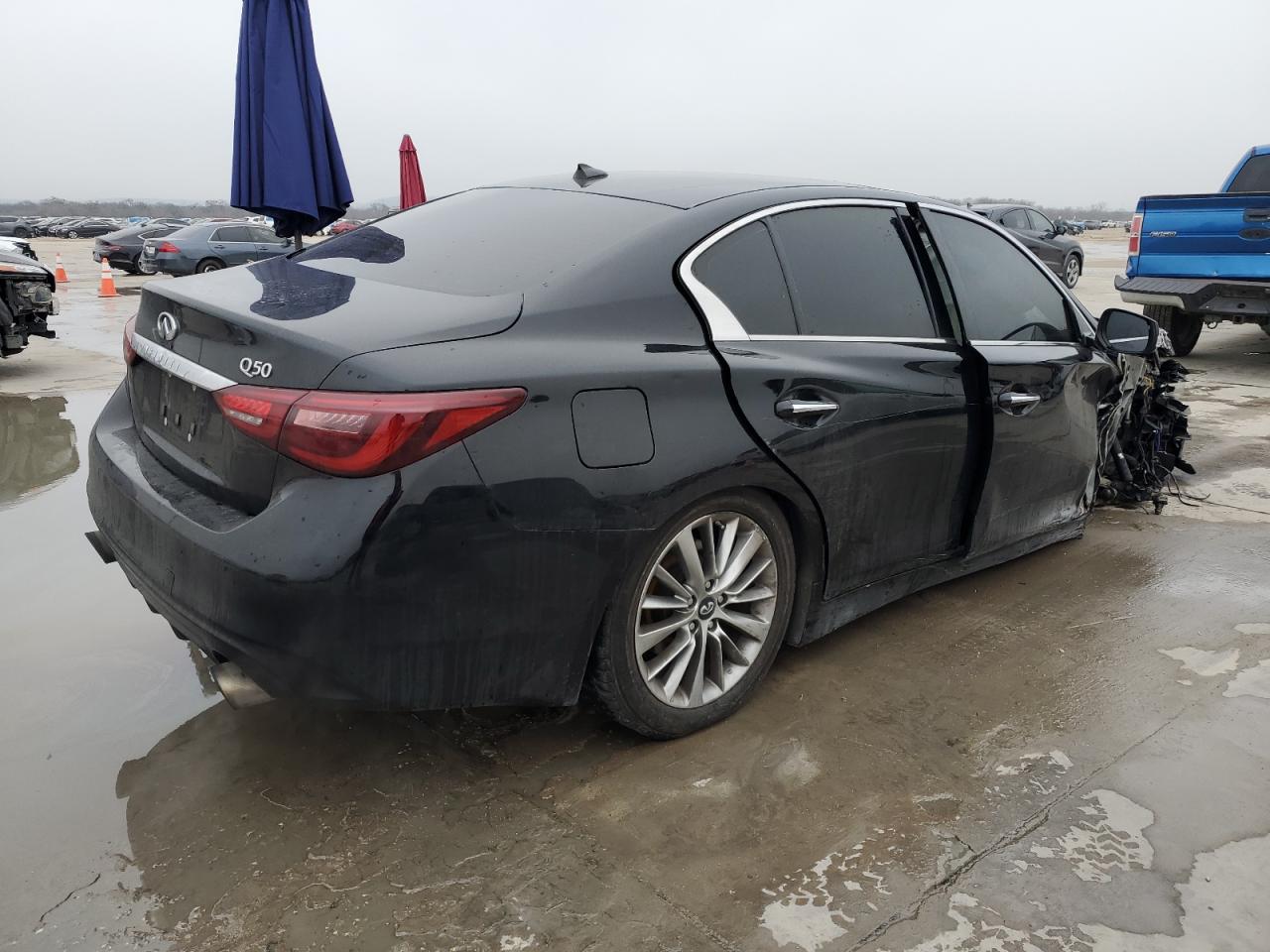 2018 Infiniti Q50 - Image 3