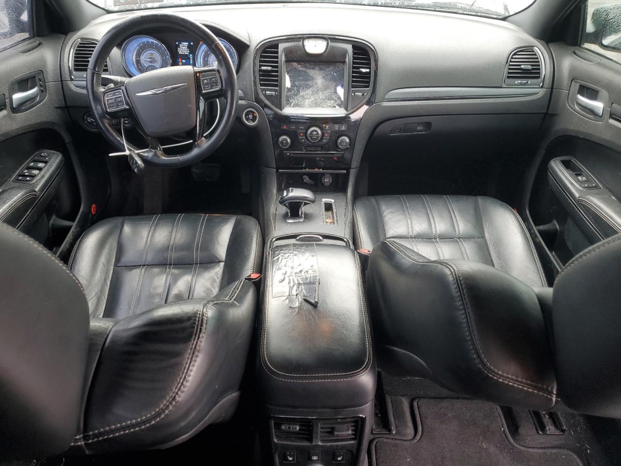 2013 Chrysler 300 - Image 8