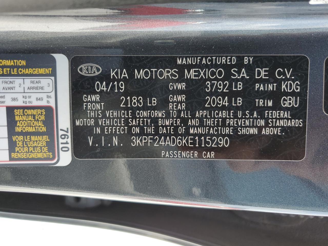 2019 Kia Forte - Image 12