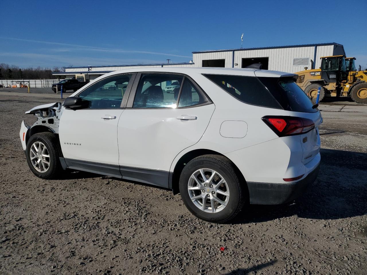 2022 Chevrolet Equinox - Image 2