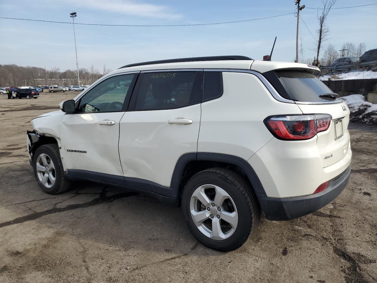 2019 Jeep Compass - Image 2